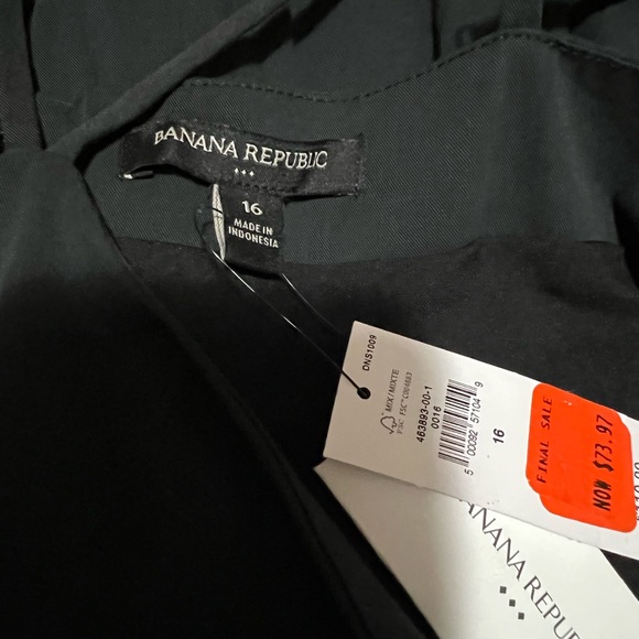 Banana Republic black dress - Picture 4 of 5